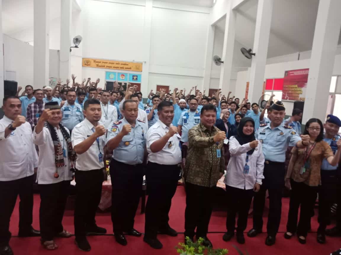 Menghadiri Undangan Lapas Klas IIA Salemba dalam Rangka Pembukaan Pelaksanaan Program Rehabilitasi Medis Menghadiri Undangan Lapas Klas IIA Salemba dalam Rangka Pembukaan Pelaksanaan Program Rehabilitasi Medis
