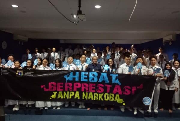 Sosialisasi P4GN dan Pemeriksaan Urine di SMA Negeri 2 Jakarta