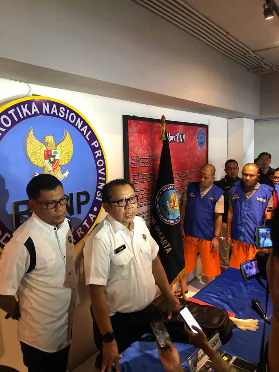 Press Release Pengungkapan Kasus Sabu 1 KG Jaringan Medan - Jakarta Press Release Pengungkapan Kasus Sabu 1 KG Jaringan Medan - Jakarta