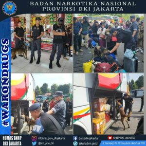 PASTIKAN MUDIK AMAN, BNN TES URINE SOPIR BUS AKAP DI TERMINAL KAMPUNG RAMBUTAN PASTIKAN MUDIK AMAN, BNN TES URINE SOPIR BUS AKAP DI TERMINAL KAMPUNG RAMBUTAN