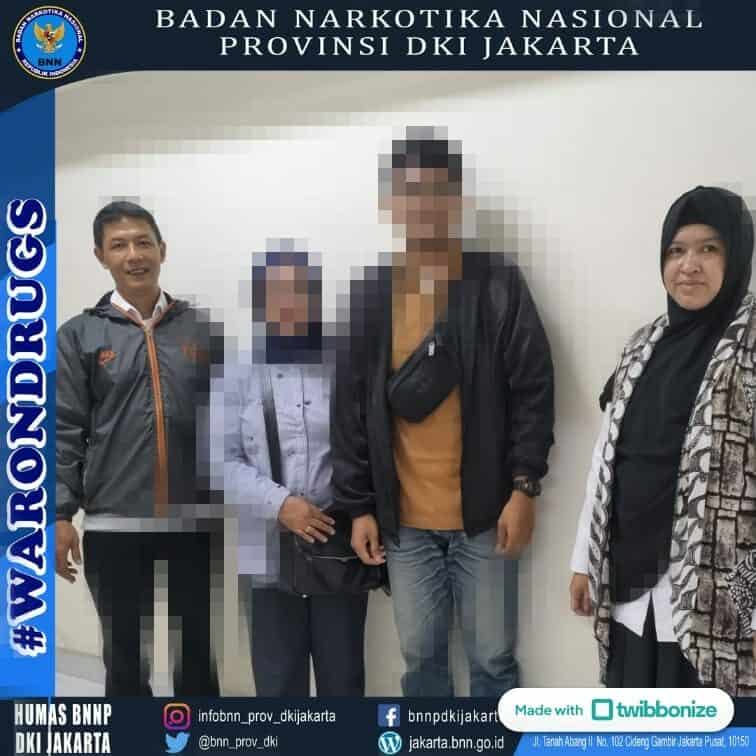 Skrining Intervensi Lapangan (SIL) dalam rangka mendukung program Extraordinary Skrining Intervensi Lapangan (SIL) dalam rangka mendukung program Extraordinary