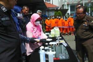 BNN RI MUSNAHKAN 42,6 KG NARKOTIKA, SELAMATKAN LEBIH 84 RIBU JIWA BNN RI MUSNAHKAN 42,6 KG NARKOTIKA, SELAMATKAN LEBIH 84 RIBU JIWA