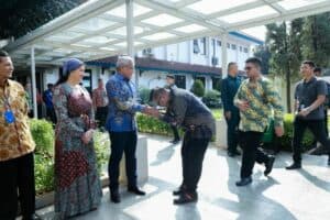 Halal Bihalal Idul Fitri 1445 H dilingkungan BNN Halal Bihalal Idul Fitri 1445 H dilingkungan BNN
